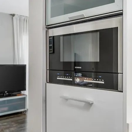 Beachside Bliss Apartment